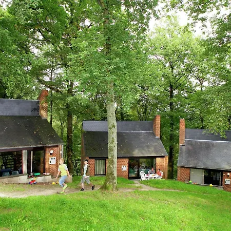 Nicely Furnished Bungalow With A Fireplace Near The Maas Massembre