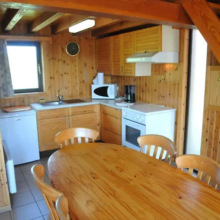 Nicely Furnished Bungalow With A Fireplace Near The Maas *