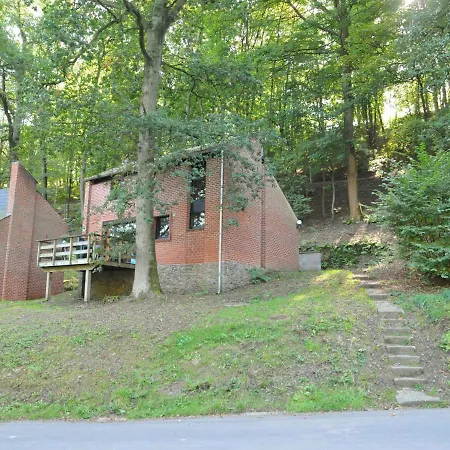Nicely Furnished Bungalow With A Fireplace Near The Maas * Massembre